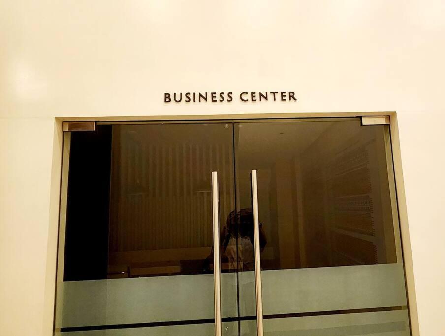 Casa Antonio At Uptown Parksuites Tower One Bgc Manila Zewnętrze zdjęcie